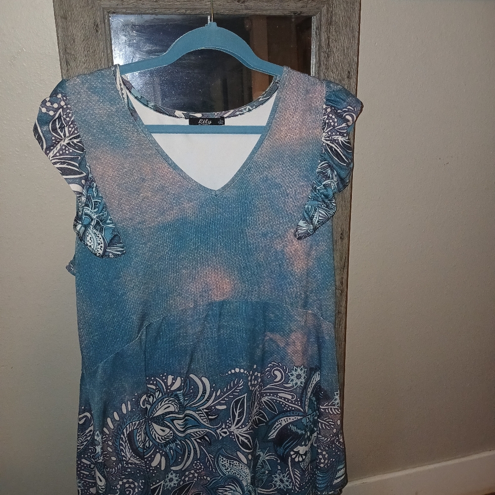 Elle V-Neck Dress with Blue and Pink Pattern